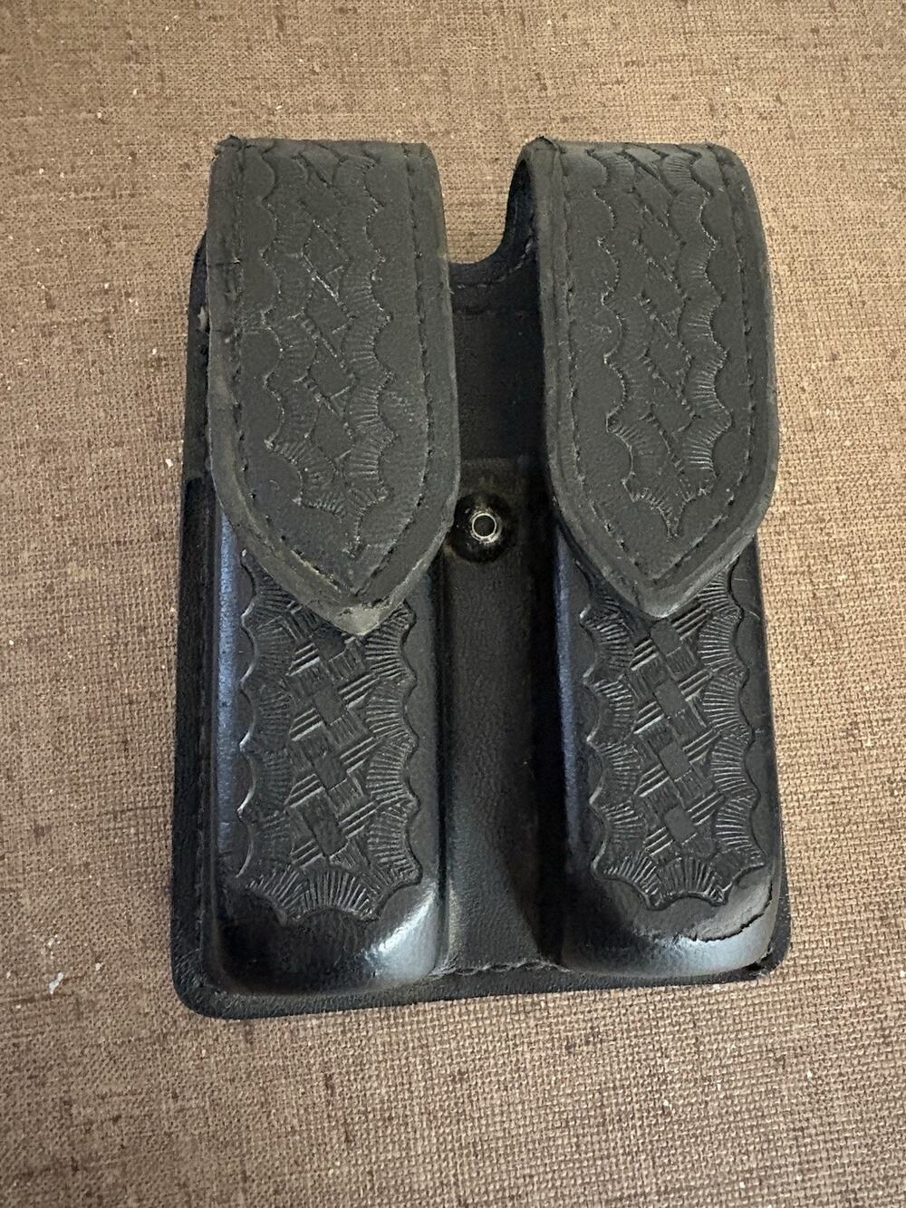 Safariland Model 77 Double Magazine Pouch Basketweave Black Leather Glock 17, 22